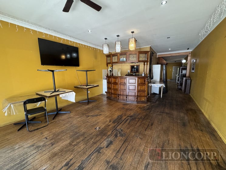 Click to view all images Greenslopes QLD 4120 - Image 3