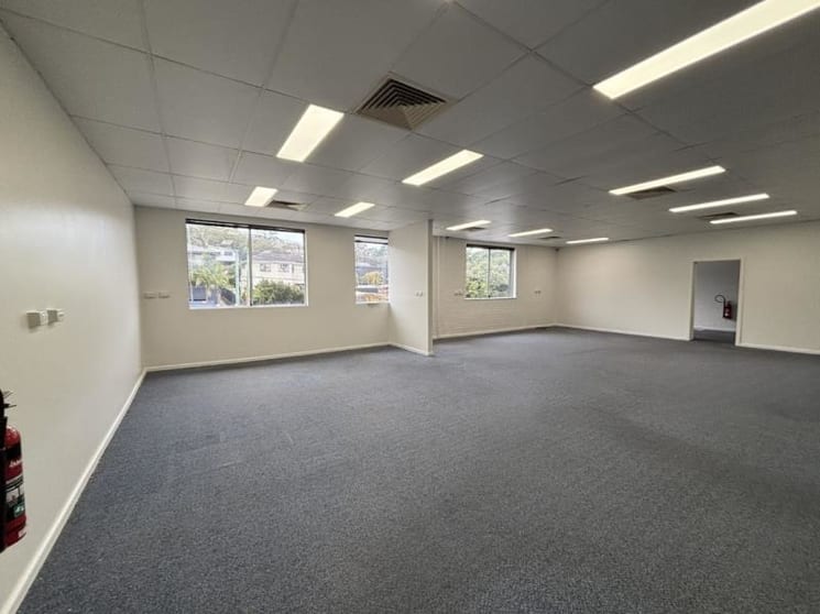 Click to view all images Brookvale NSW 2100 - Image 3