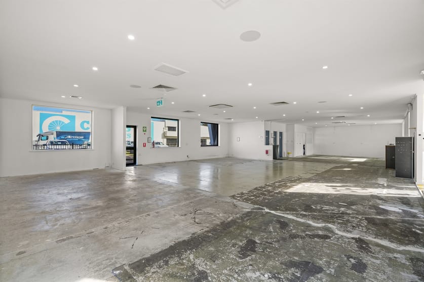 Click to view all images Tenancy 1/140-144 Cochranes Road Moorabbin VIC 3189 - Image 2