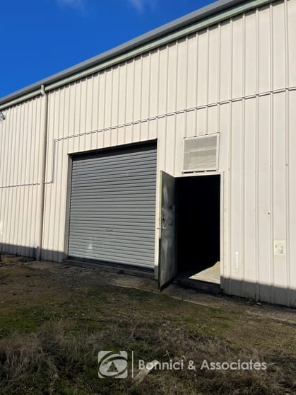 Shed 9/18 Kane Road Wodonga VIC 3690 - Image 2