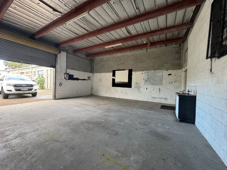 8/41 Reserve Dr Mandurah WA 6210 - Image 2