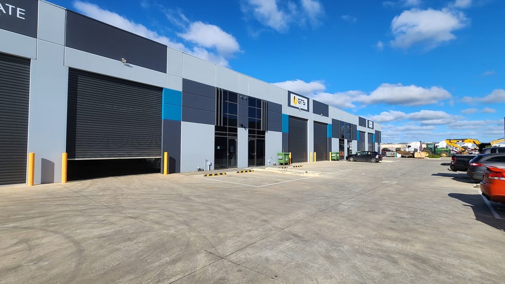 Click to view all images Unit 11/15 Innovation Drive Wallan VIC 3756 - Image 3