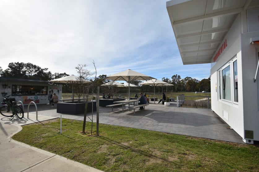 Click to view all images 67 Diamond Drive Thurgoona NSW 2640 - Image 3