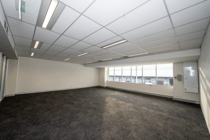 Click to view all images 385 Sherwood Road Rocklea QLD 4106 - Image 2