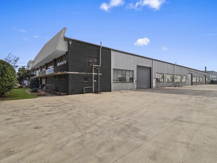 228 Lavarack Ave Pinkenba QLD 4008 - Image 1