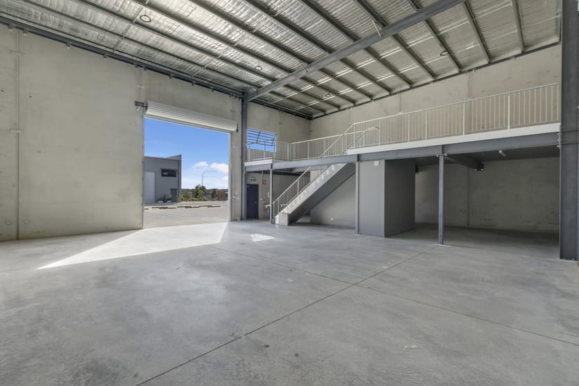 2/8 Mussel Court Huskisson NSW 2540 - Image 2