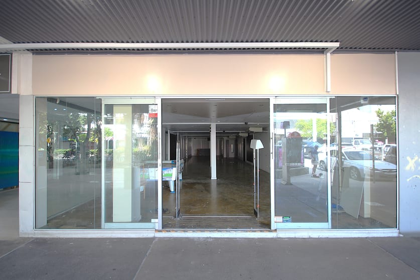 Click to view all images 86 Lake Street Cairns City QLD 4870 - Image 3