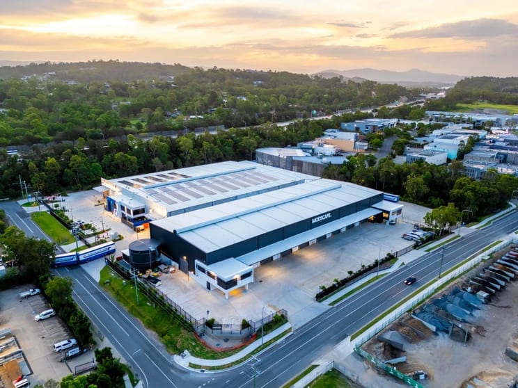46 Millaroo Drive Helensvale QLD 4212 - Image 2