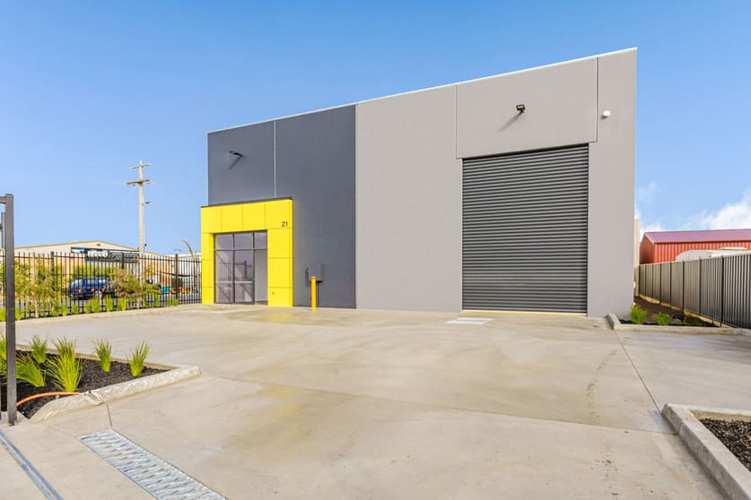 21 Osborne Street Maddingley VIC 3340 - Image 1