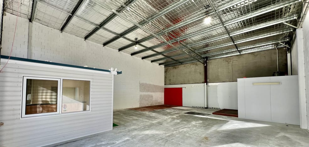 Click to view all images 8/1 O'Hart Close Charmhaven NSW 2263 - Image 3