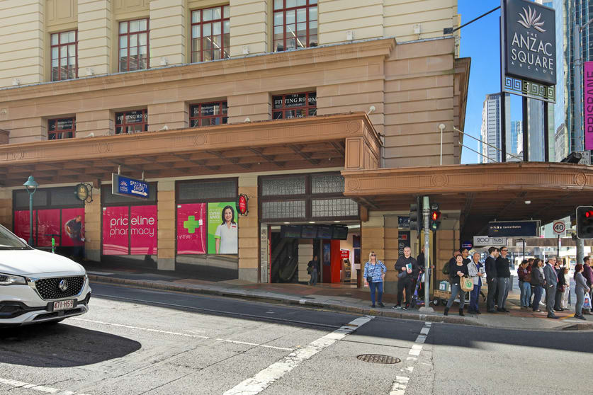 2/198 Adelaide Street Brisbane City QLD 4000 - Image 1