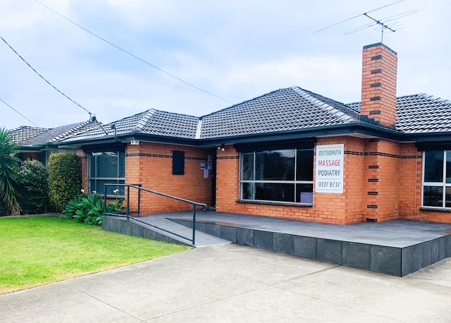 Click to view all images 336 Milleara Road Avondale Heights VIC 3034 - Image 1