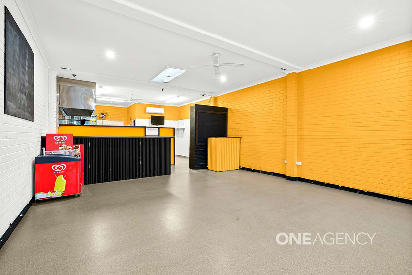 Click to view all images 2/151 PRINCE EDWARD AVENUE Culburra Beach NSW 2540 - Image 2