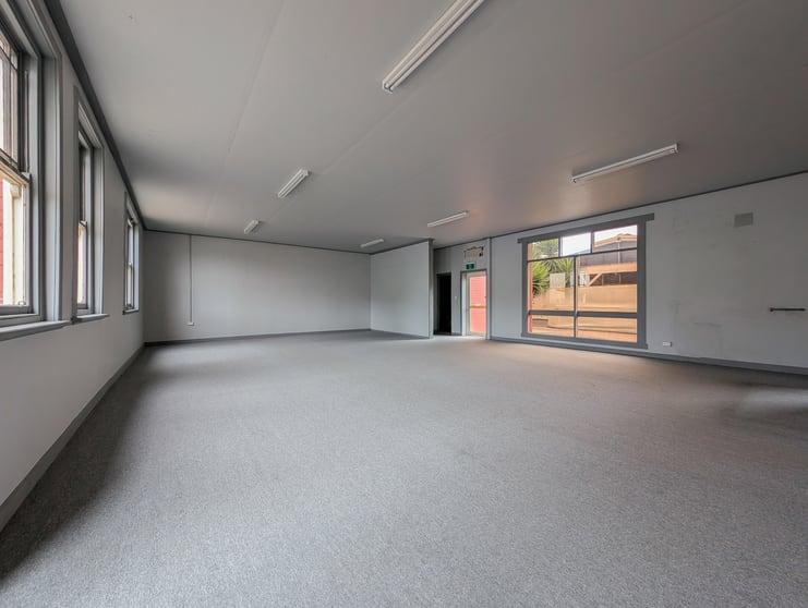 Click to view all images 79 Wellington Street Kerang VIC 3579 - Image 2