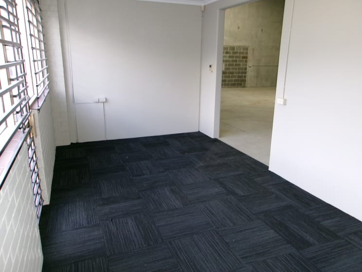 8/91 Fairey Road South Windsor NSW 2756 - Image 2