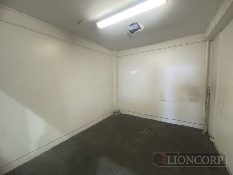 Click to view all images Moorooka QLD 4105 - Image 3