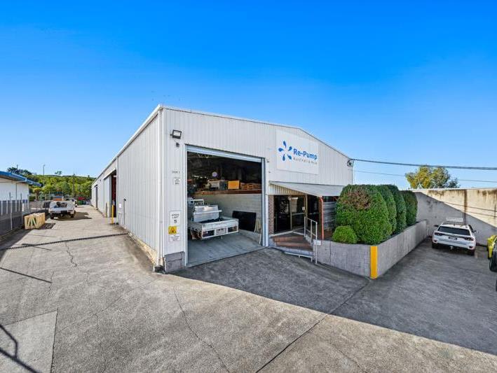 Click to view all images 53 Jijaws Street Sumner QLD 4074 - Image 1