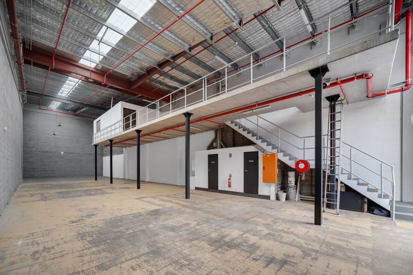 Click to view all images Unit 20 30-32 Beaconsfield Street Alexandria NSW 2015 - Image 3
