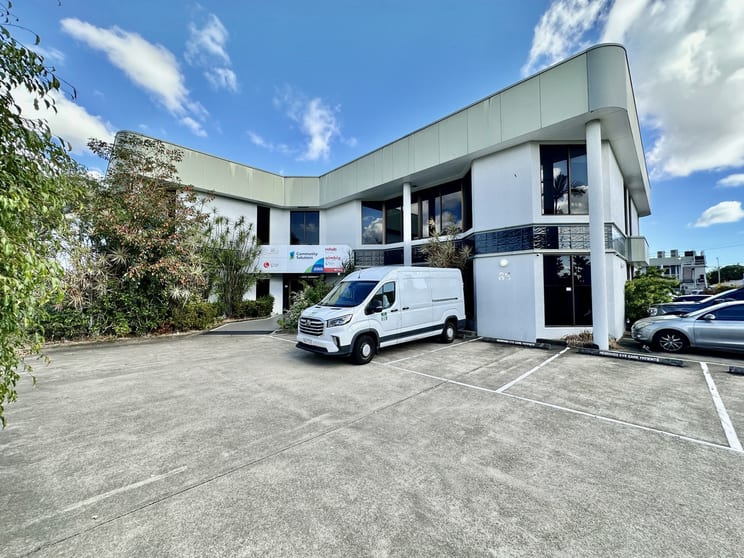 Suite 1, Level 1/85-87 Patrick Street Aitkenvale QLD 4814 - Image 2