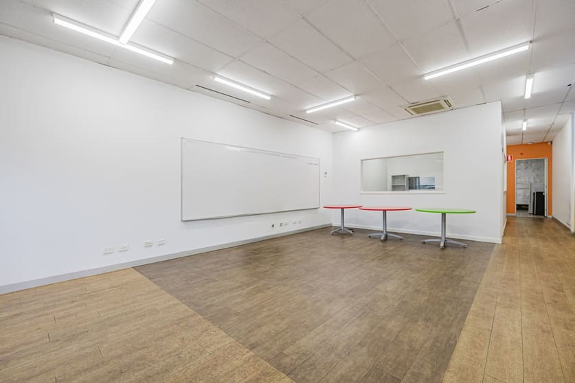 Click to view all images 114 McKenzie Street Melton VIC 3337 - Image 3