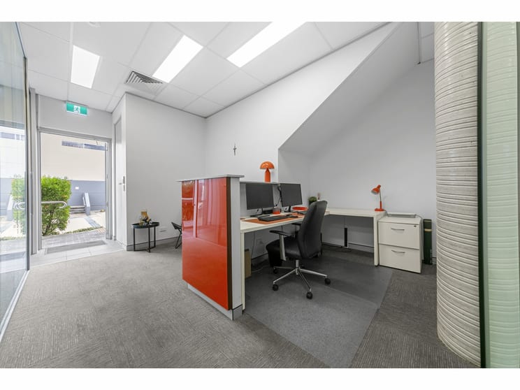Click to view all images Suite 2/191A McCredie Road Smithfield NSW 2164 - Image 3