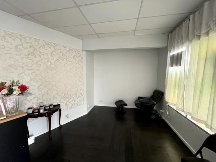 Click to view all images Shop 3/3/357C Urana Road Lavington NSW 2641 - Image 2