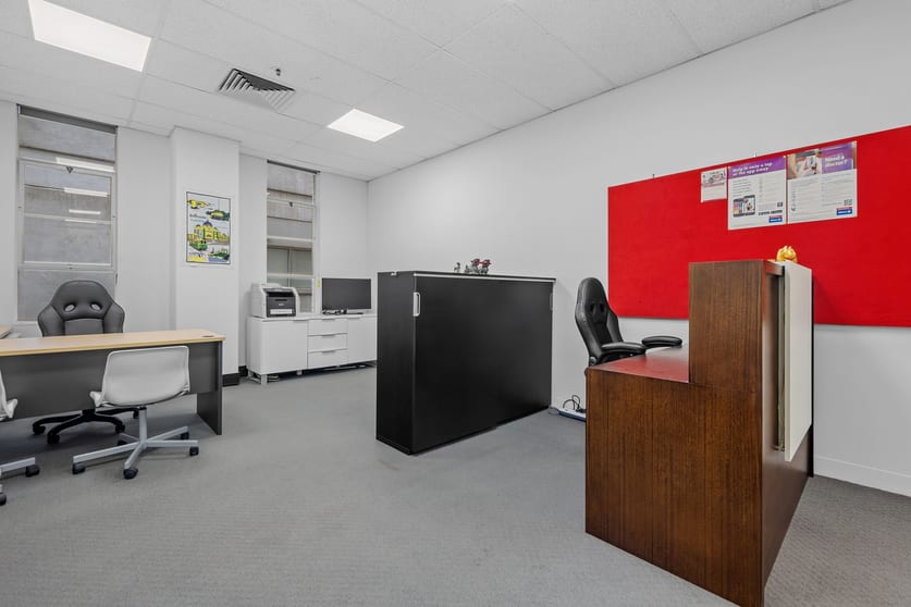 Click to view all images 405/365 Little Collins Street Melbourne VIC 3000 - Image 2