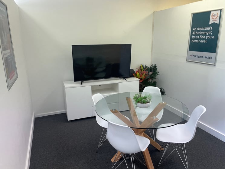 Click to view all images Shop B/201 Pacific Highway Charmhaven NSW 2263 - Image 3