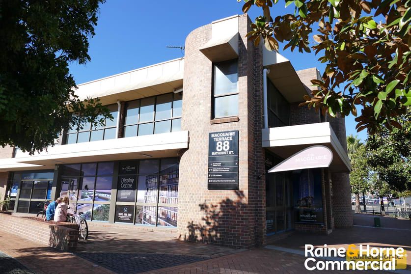 Click to view all images Suite 3/88 Bathurst Street Liverpool NSW 2170 - Image 1