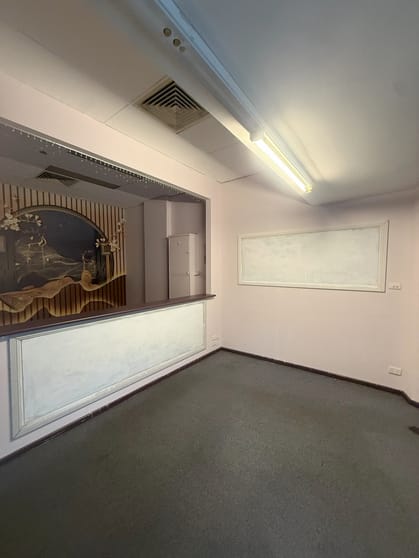 Click to view all images 303 Crown Street Wollongong NSW 2500 - Image 2