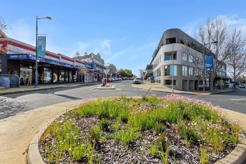 15/142 South Terrace Fremantle WA 6160 - Image 1