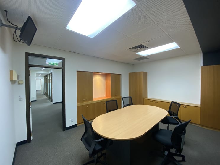 Click to view all images Suite 2/110 Hutt St Adelaide SA 5000 - Image 3