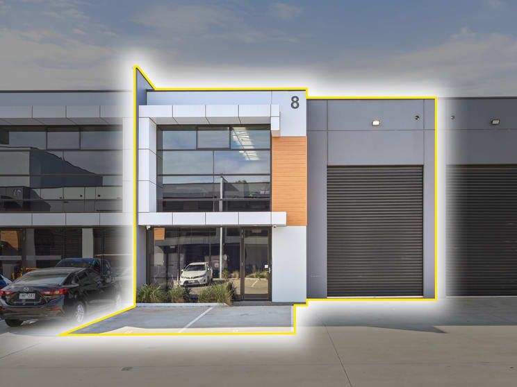 Click to view all images 8 Ebony Close Springvale VIC 3171 - Image 1