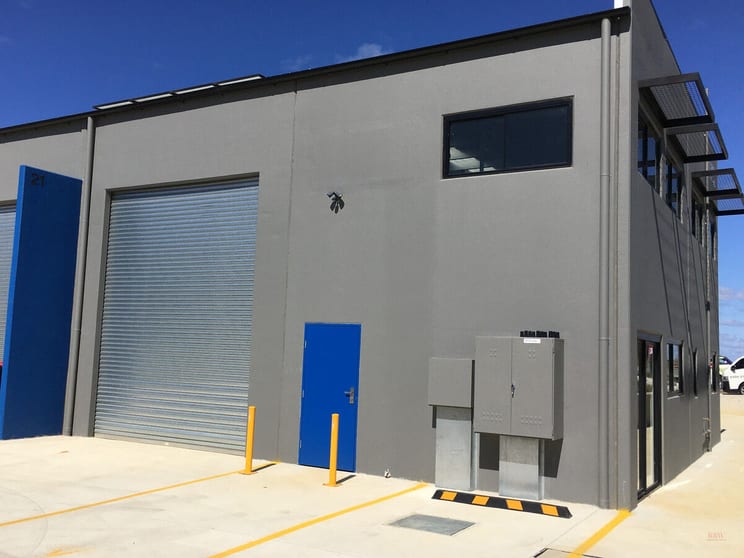 Click to view all images Unit 21/17 Old Dairy Close Moss Vale NSW 2577 - Image 1