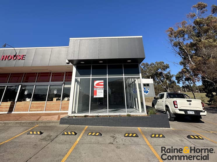 38 Gartside Street Wanniassa ACT 2903 - Image 2