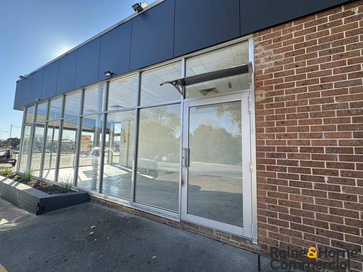 38 Gartside Street Wanniassa ACT 2903 - Image 3