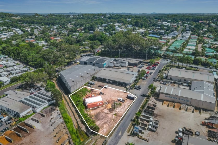 Click to view all images 11 Helen Street Caloundra West QLD 4551 - Image 1