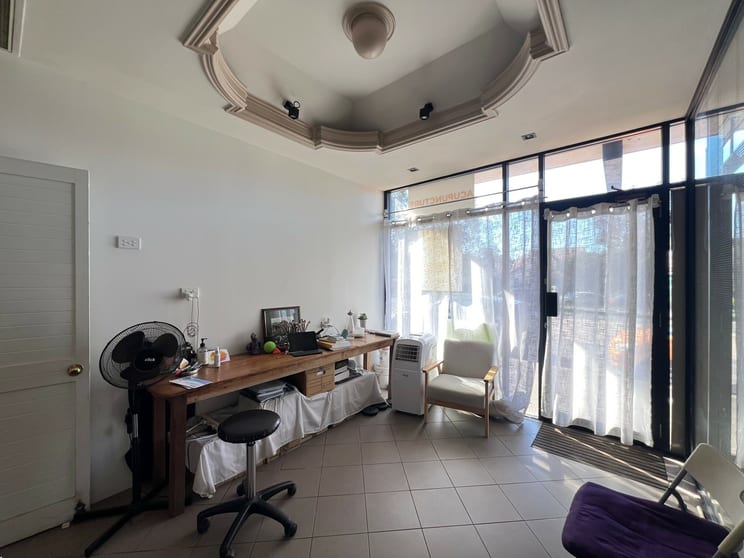 Click to view all images 17 Curlewis Street Bondi Beach NSW 2026 - Image 2