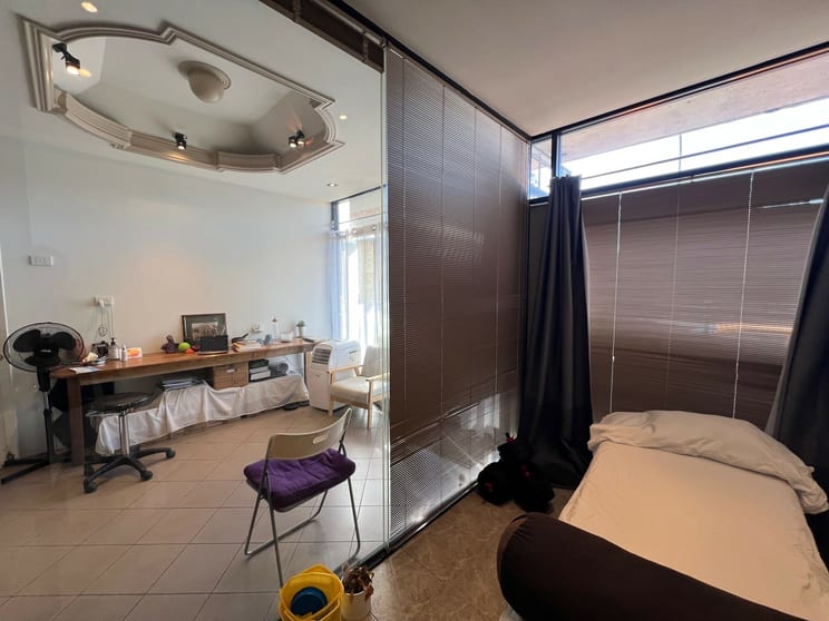 Click to view all images 17 Curlewis Street Bondi Beach NSW 2026 - Image 3