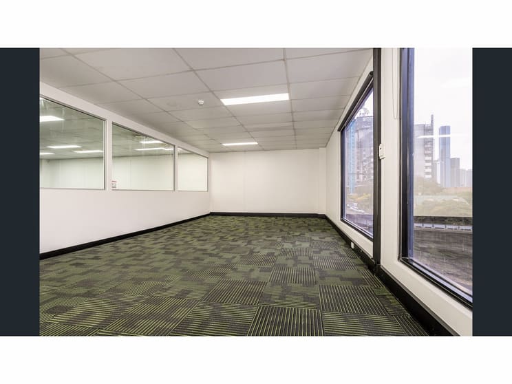 2/107 Quay Street Brisbane City QLD 4000 - Image 3
