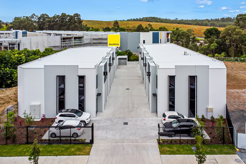 2/6 Ellis Way Upper Coomera QLD 4209 - Image 1