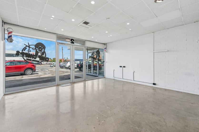 Click to view all images T2/75-77 Grange Road Welland SA 5007 - Image 2