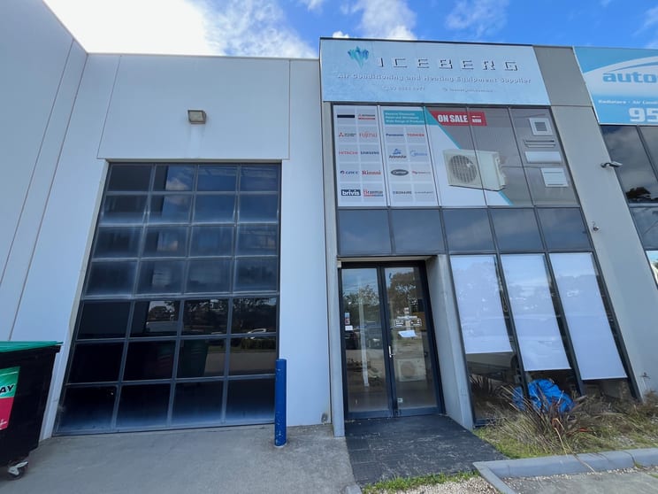 2/2-6 Yiannis Court Springvale VIC 3171 - Image 1