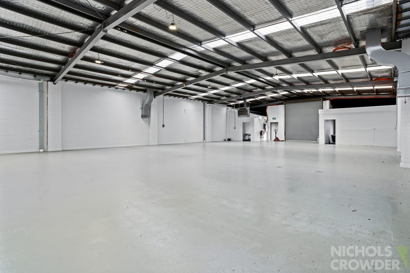 17 Govan Street Seaford VIC 3198 - Image 2