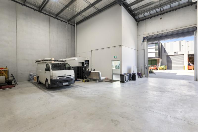 Click to view all images Unit 8/8 Enterprise Drive Rowville VIC 3178 - Image 2