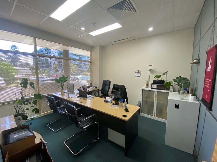 Click to view all images B1/1 Maitland Place Norwest NSW 2153 - Image 2
