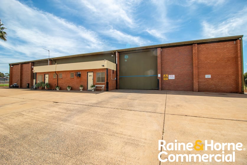 2/23 Jannali Road Dubbo NSW 2830 - Image 1