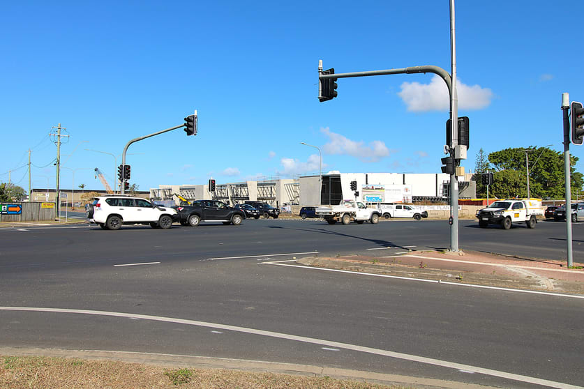 Click to view all images 2 Caterpillar Drive Paget QLD 4740 - Image 1