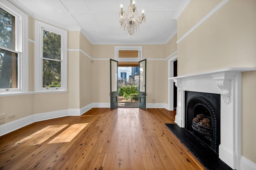 Click to view all images Macquarie Street Gatehouse Parramatta NSW 2150 - Image 3
