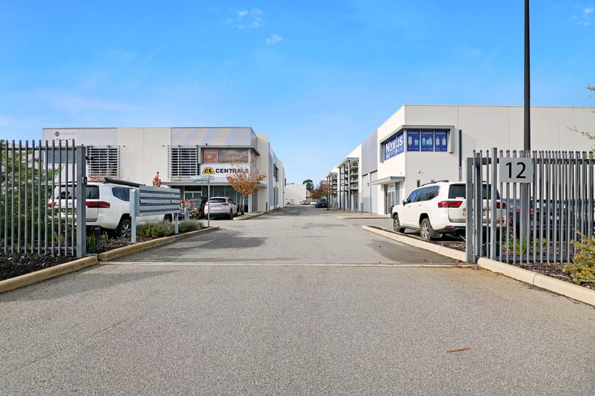 Click to view all images 24/12 Cowcher Place Belmont WA 6104 - Image 1